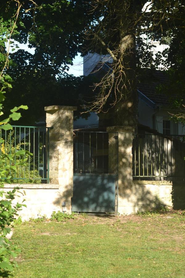Les Cottages De La Norge Clenay Exterior photo
